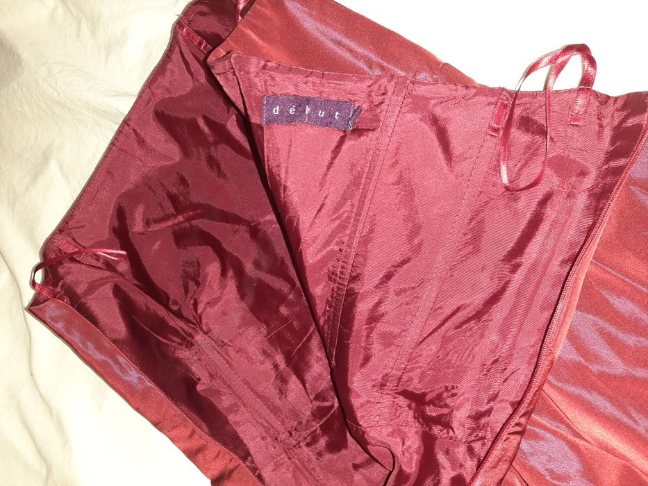 Suknia  bordowa, satyna, długa, debut