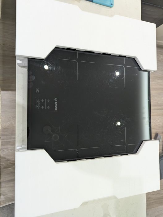 Варильна електрична поверхня  Bosch PUG61KAA5E