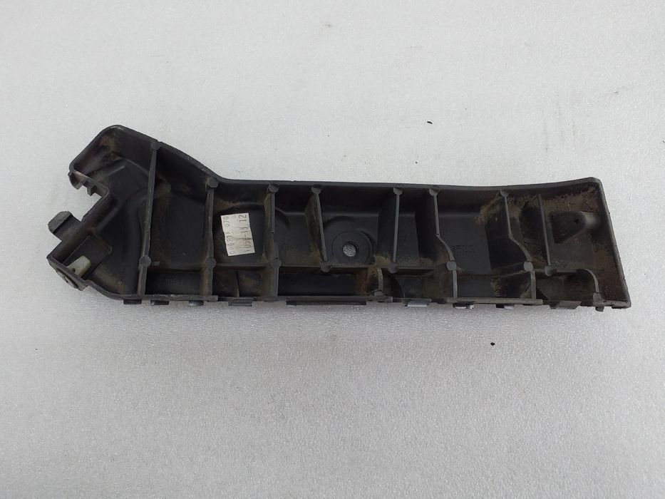 Guia de pára-choques trás esquerdo SEAT Leon (5F1)