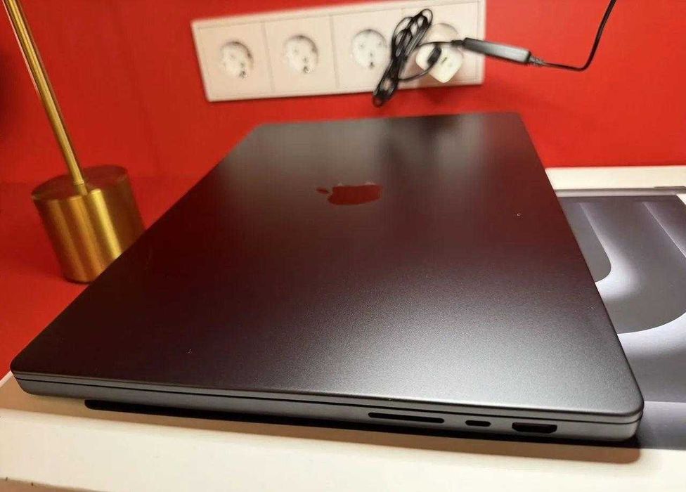macbook pro 16 m3 - купить ноутбуки - Цена на OLX.ua