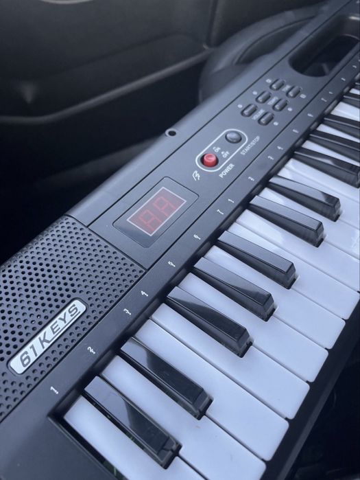 Синтезатор для навчання та гри Yamaha та ін