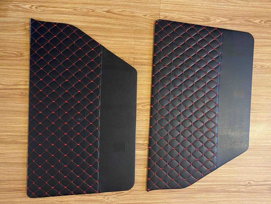 Обшивка дверей карты Волга обивка дверей Газ 2410 строчка красная