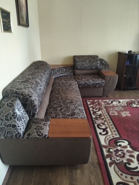 Продам кутовий диван б/у