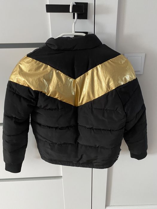 Kurtka Guess 140 cm/134 z szelkami.