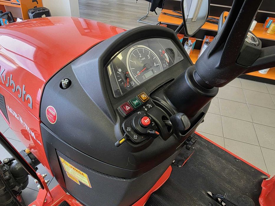 Ciągnik Kubota BX261 4x4 – Hydrostat, Wspomaganie, Diesel