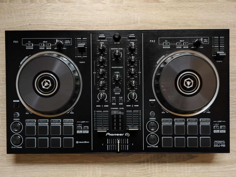 【よっさん31】DDJ-RB DDJ-RB (zarchiwizowane) Przenośny 2-kanałowy kontroler do