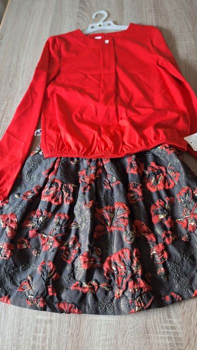 Bluzka czerwona 152 marki Zibi