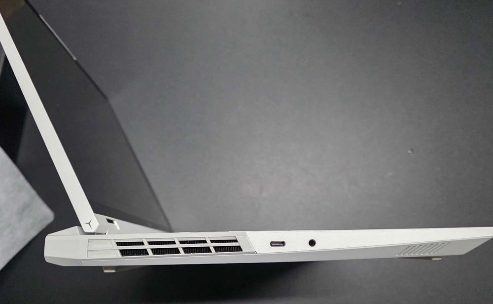 Ноутбук Lenovo Legion 5 Pro 16ACH6H  (82JQ00XNRA) 32Gb rtx3060 2K IPS