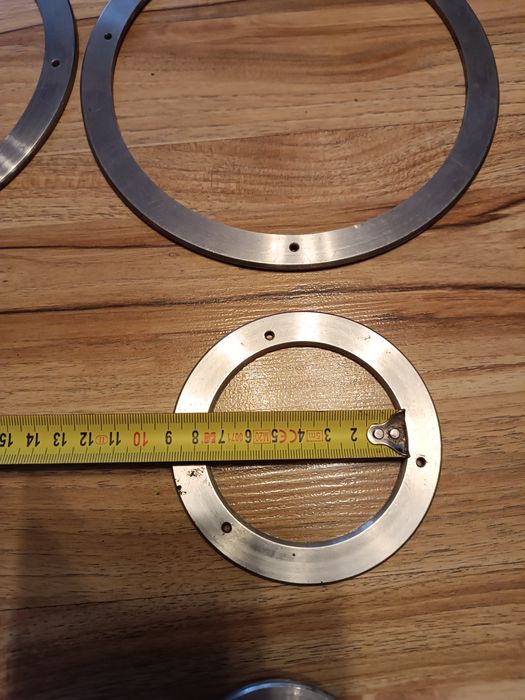 Pierścienie do kolumn głośników