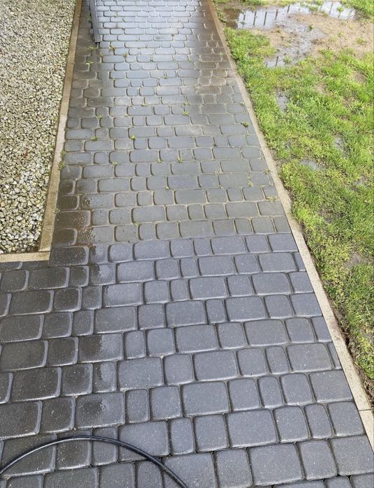Mycie dachów, elewacji i kostki brukowej
