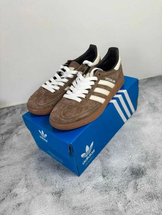 Buty damskieTrampki adidas_Handball_Spezial R.40