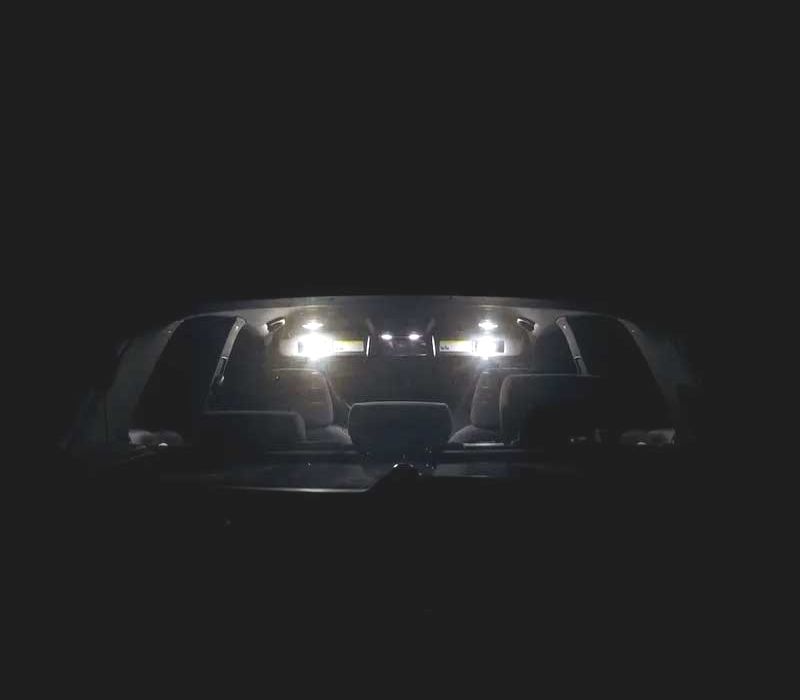 KIT COMPLETO 19 LAMPADAS LED INTERIOR PARA VOLKSWAGEN VW RABBIT GTI GOLF 5 MK5 L 06-09