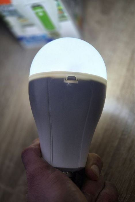 !! Лампа 15 ВАТ!!