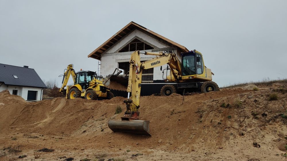 Usługi  koparko ładowarka kopararka kołowa 19 t koparka gasienicowa 25