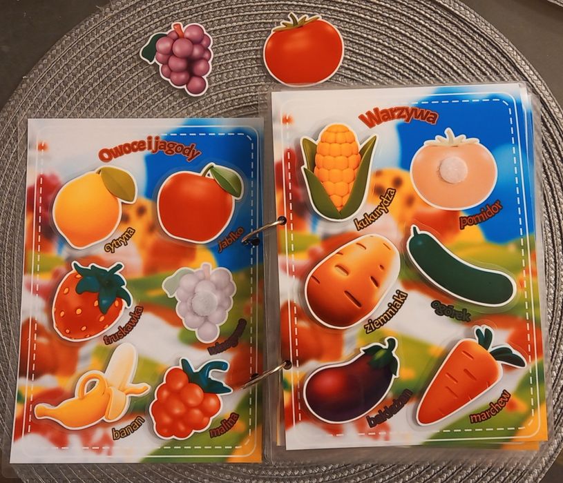 Książeczka na rzepy A5