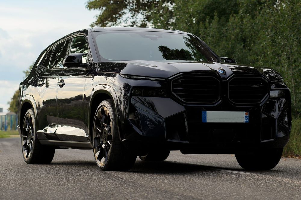 BMW XM