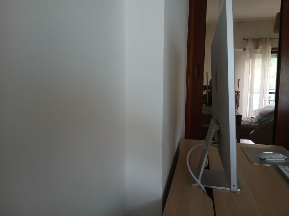 IMac com garantia incluído móvel e cadeira