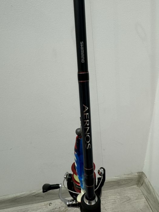 Wędka shimano aernos do 35 g z kołowrotkiem i plecionką