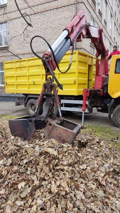 Самоскид + маніпулятор + грейферний ковш. 25т, 30м3,  м. Кривий Ріг