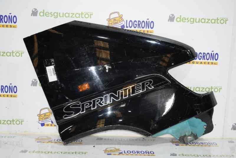 Guarda-Lamas Frente Direito Mercedes-Benz Sprinter Combi 901-903