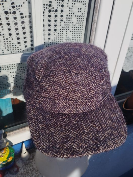 Chapéu de pala. Boné. Novo. Vintage.