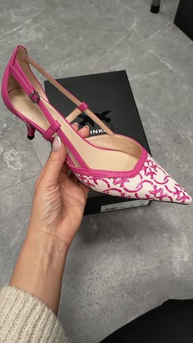 PROMOCJA Szpilki niskie Pinko Ada 01 rozmiar 37