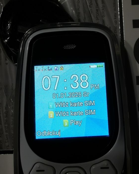 Mini telefon ProPhone 3 karty Sim, podobny do kultowego fona. Kamera