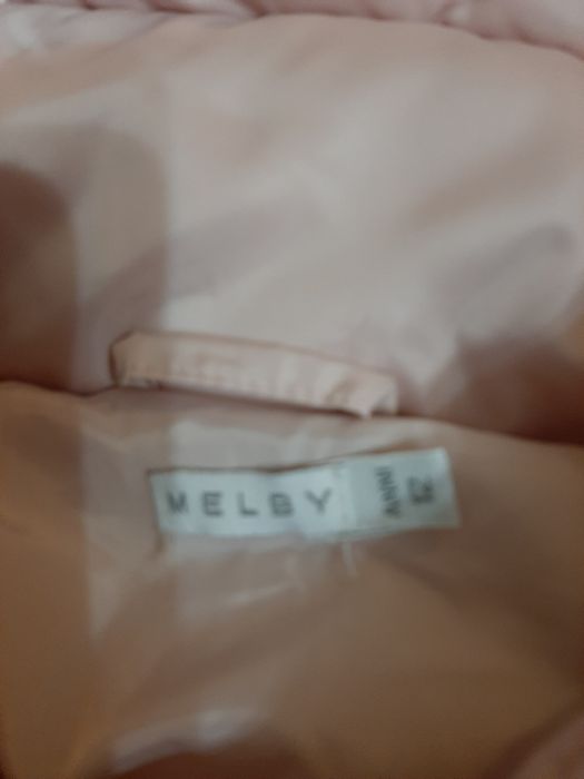 Куртка світло рожева 12 років утеплена