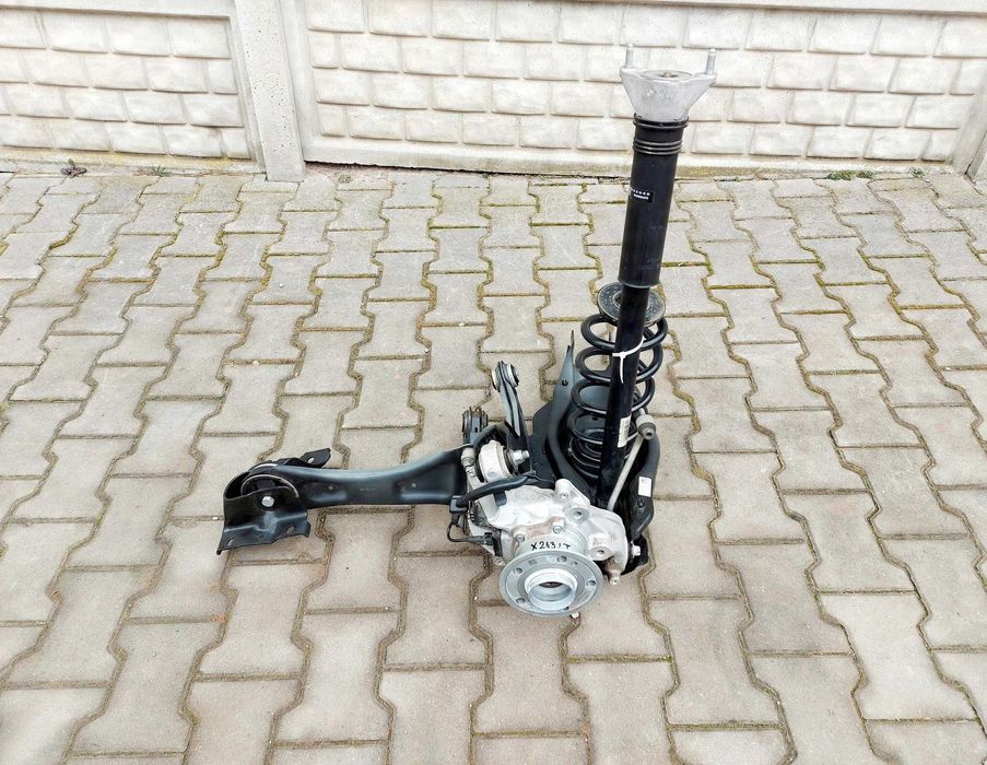 Mercedes Benz EQB W243 Підвіска задня комплектна ліва права