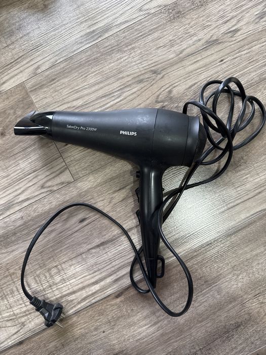 Suszarka Philips Salon Dry 2300w