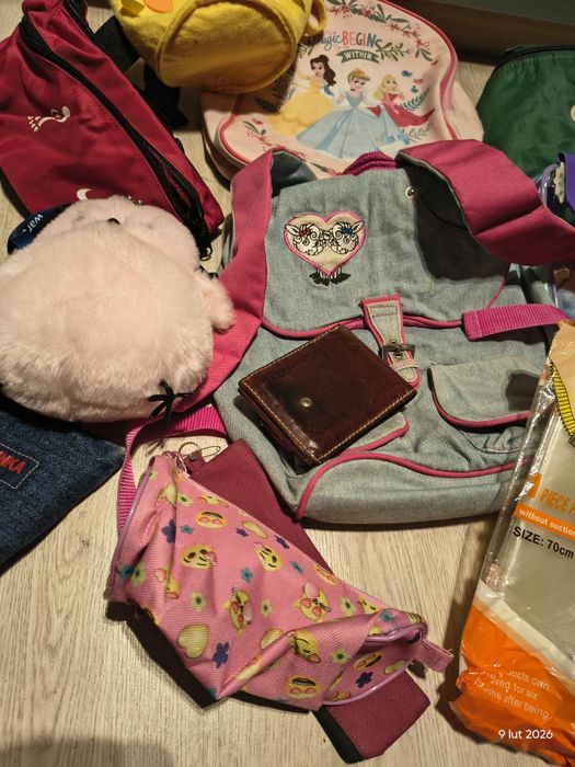 Torby plecaki piórniki i inne