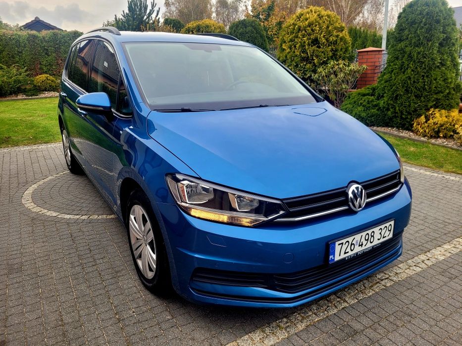 Volkswagen Touran 2017 r. DSG 7 osobowy hak