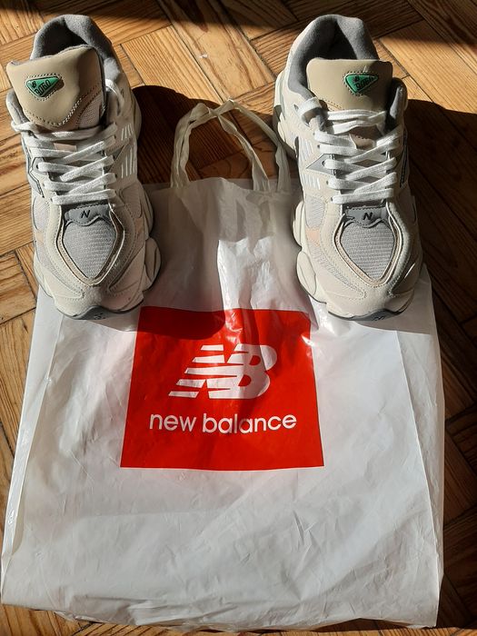 Tenis originais NEW BALANCE 9060 disponíveis em tamanho 44. Produzidas