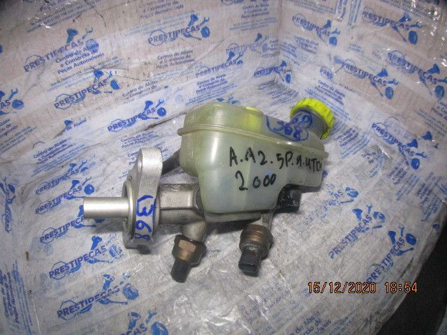 Bomba central dos travões AUDI A2 (8Z0)