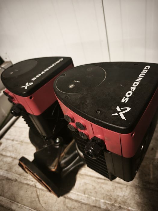 Bomba dupla Grundfos 65-150