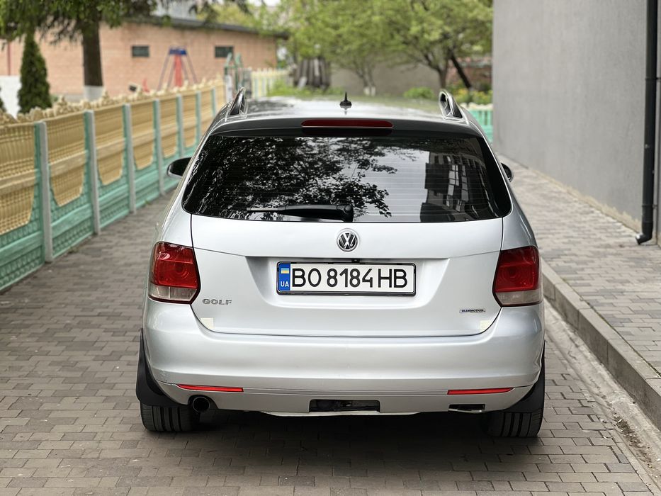 Volkswagen Golf VI 2011 рік 1.6 TDI АВТОМАТ