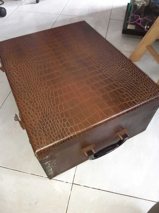 Solário individual, antigo.