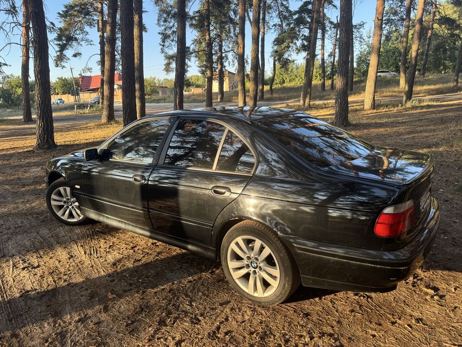 Продам Бмв е39 528i