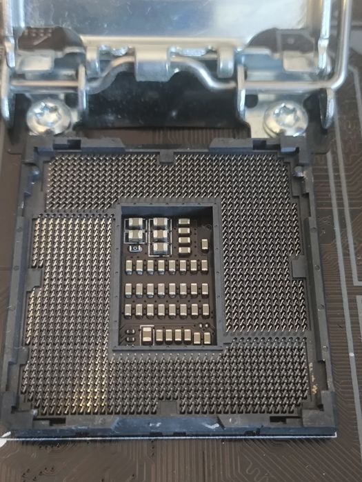 Intel i5 7400 / b250m pro / spartan 3 lt