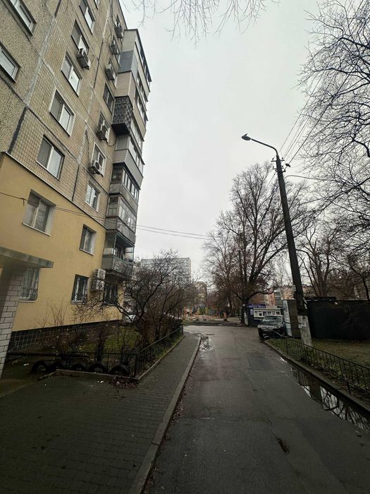 Продам 3к квартиру вул.Сонячна Набережна,42 Житлова під ремонт