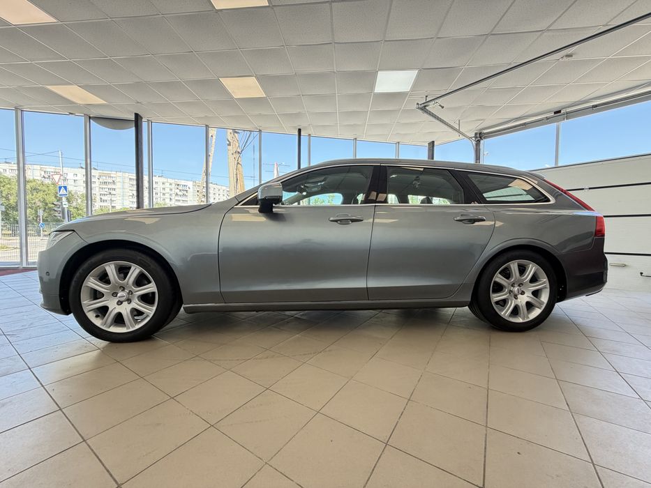 Продам Volvo v90