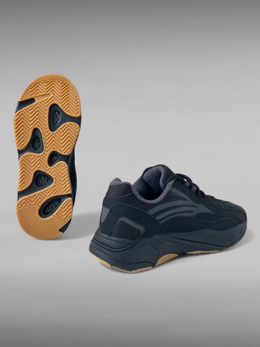 Чоловічі термо кросівки Adidas Yeezy Boost 700 V2 (Cordura/Шкіра)