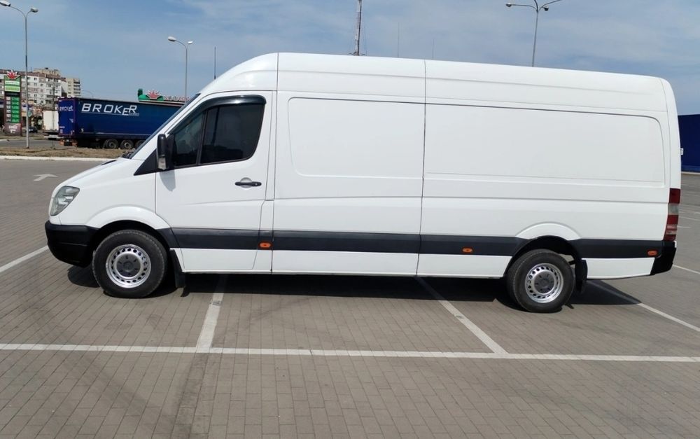 Вантажні перевезення по місту  та області