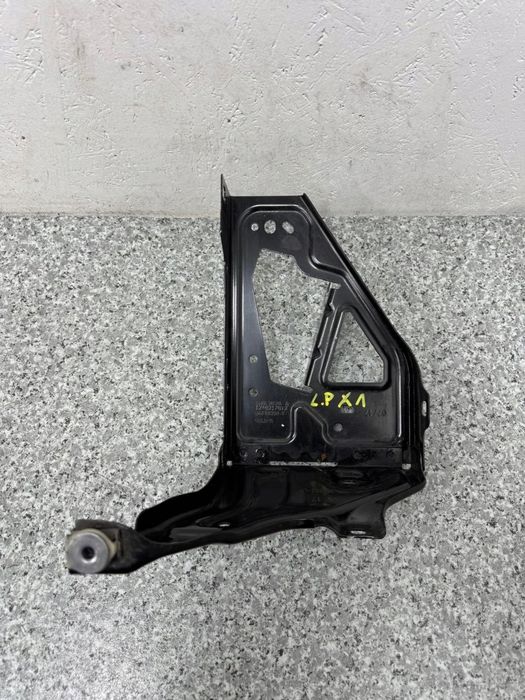 mocowanie wspornik okular lampy lewy bmw x1 f48 2015-2018 7342501
