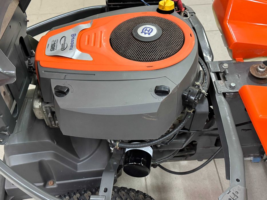 Traktorek Kosiarka Rider Husqvarna R 320 4X4 19,5hp 2018r