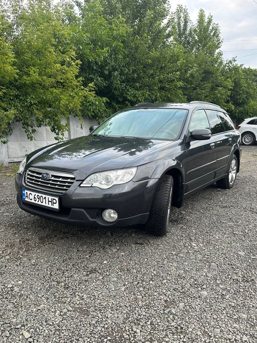 Автомобіль Subaru Outback 2.5 (2008 р.в).