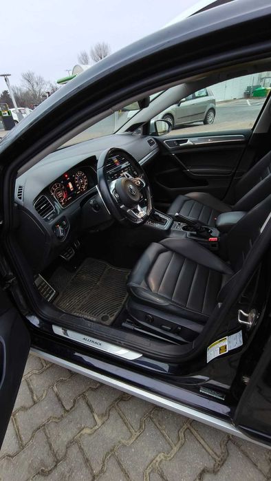 VW Golf Alltrack TSI 4Motion 400KM