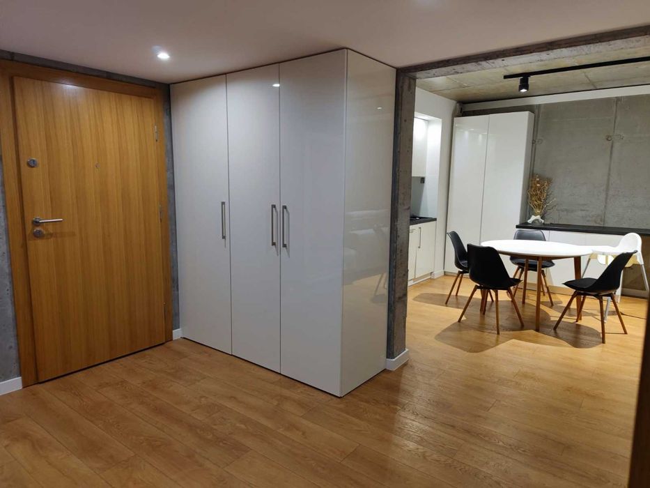 Wynajmę apartament 3 pokoje 70 m2 - Bulwary 1