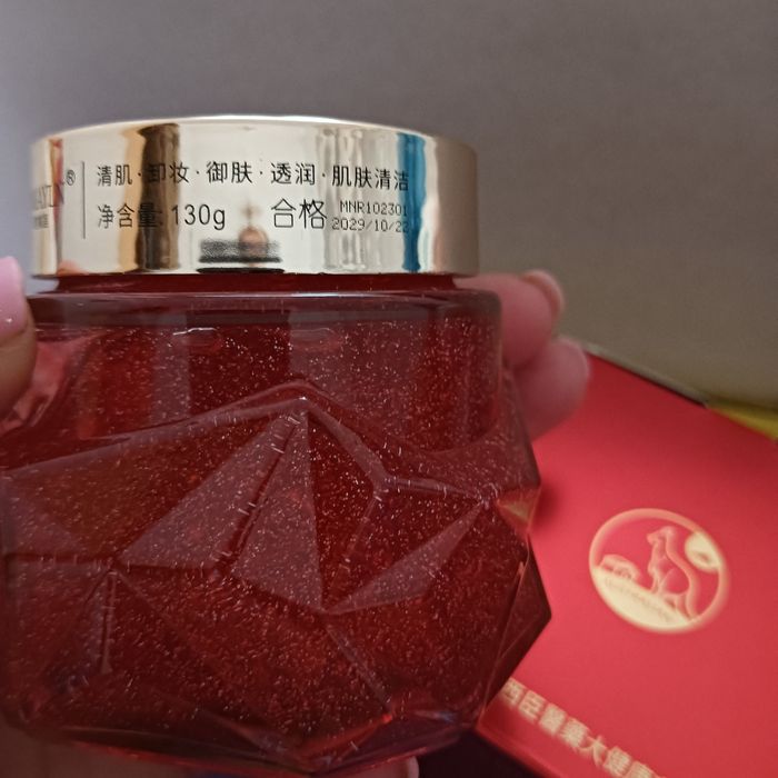 Krem do twarzy ze smoczą krwią