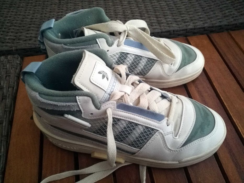 Adidas buty sportowe adidasy 39 1/2 damskie wiązane biało seledynowe